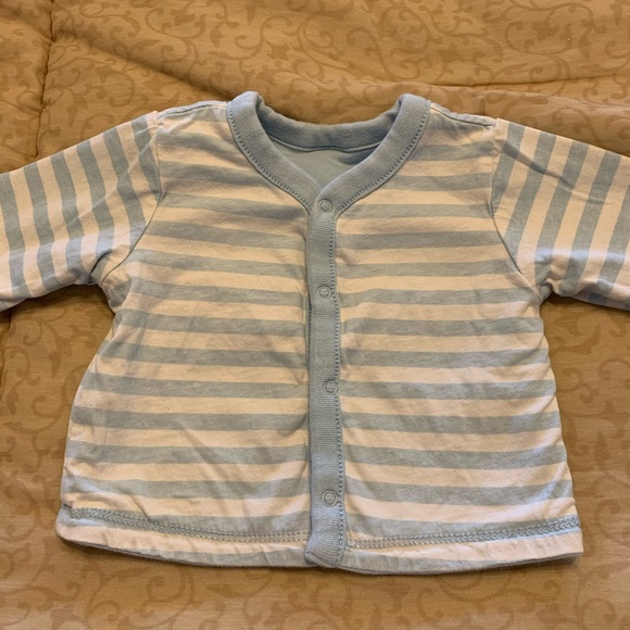 🛍 Cute Set of Tops for Baby - size 3/6 months - Picture 3 of 7